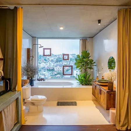 Cherry Suites Dalat Exterior photo